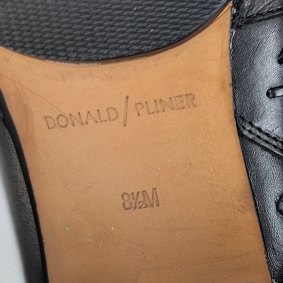 Donald J. Pliner Bowery Chelsea Bootie Whipstitched Calf Leather Black size 8.5 - Picture 13 of 15